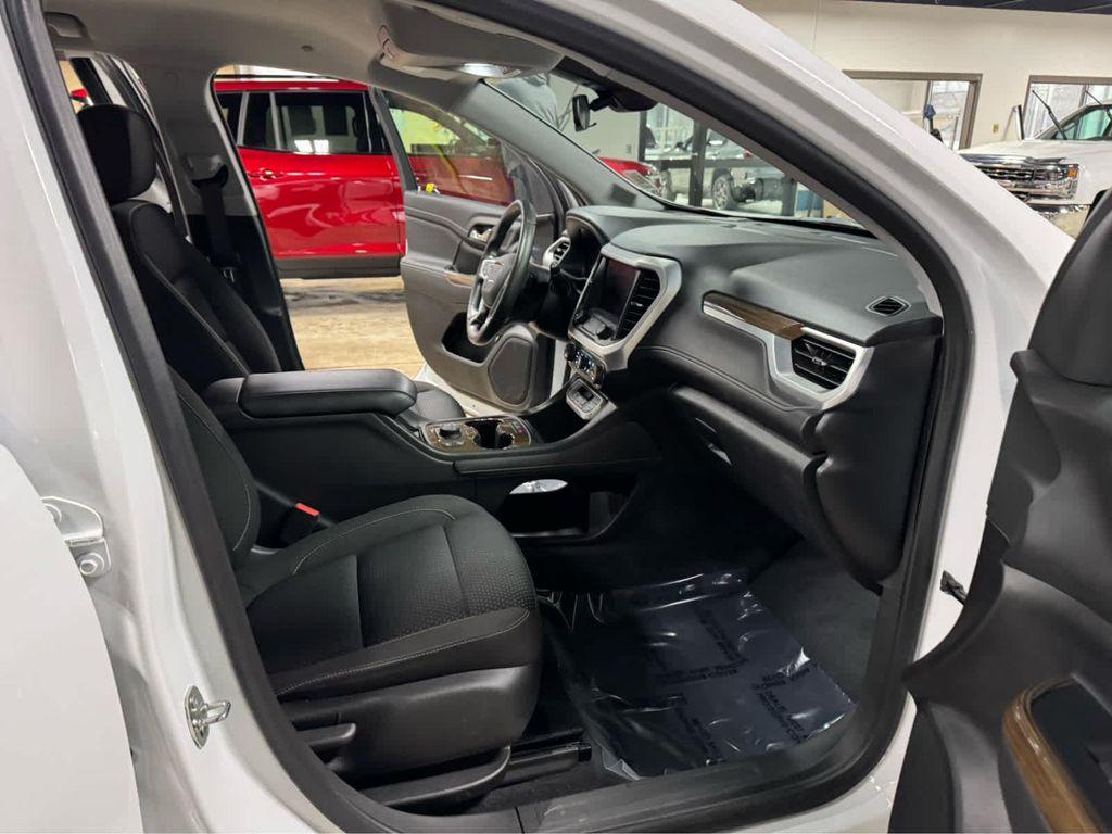 used 2023 GMC Acadia car, priced at $29,995