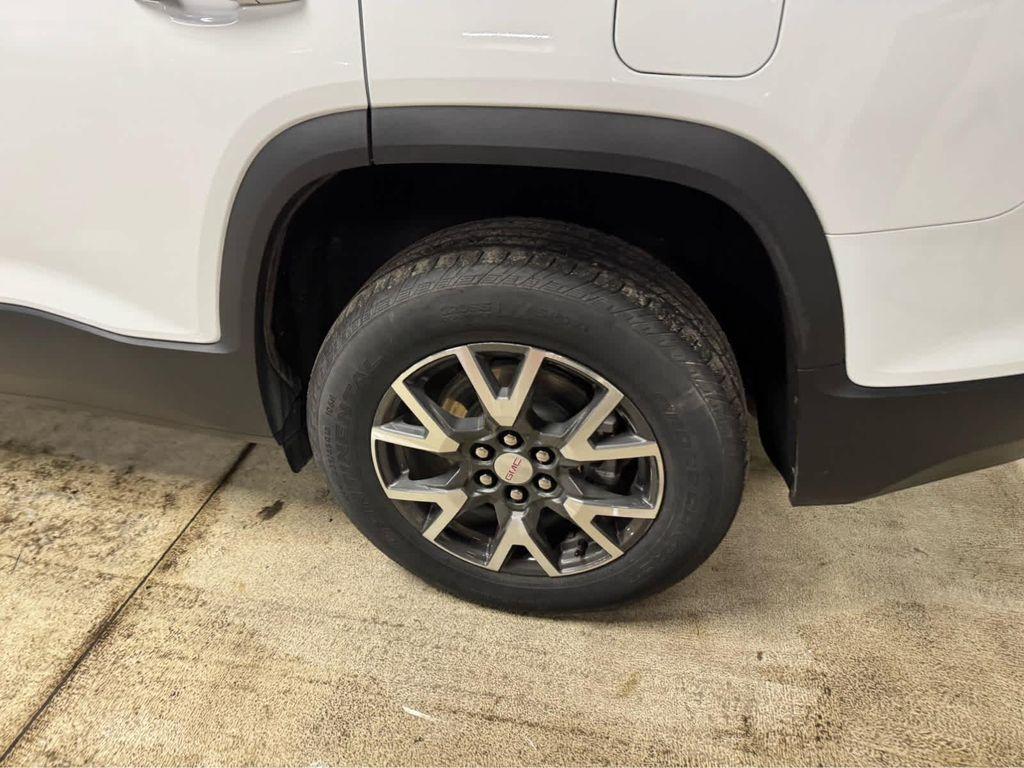 used 2023 GMC Acadia car, priced at $29,995