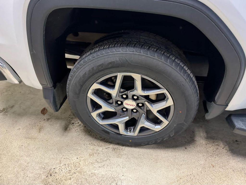 used 2024 GMC Sierra 1500 car, priced at $45,995