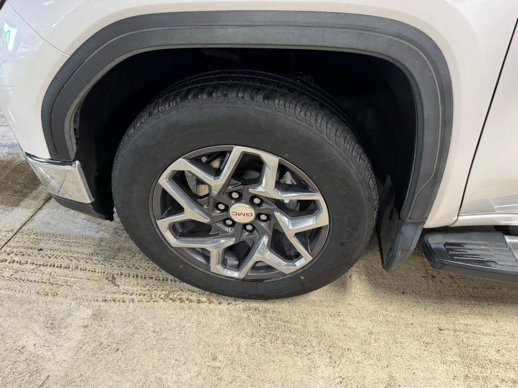 used 2024 GMC Sierra 1500 car, priced at $45,995