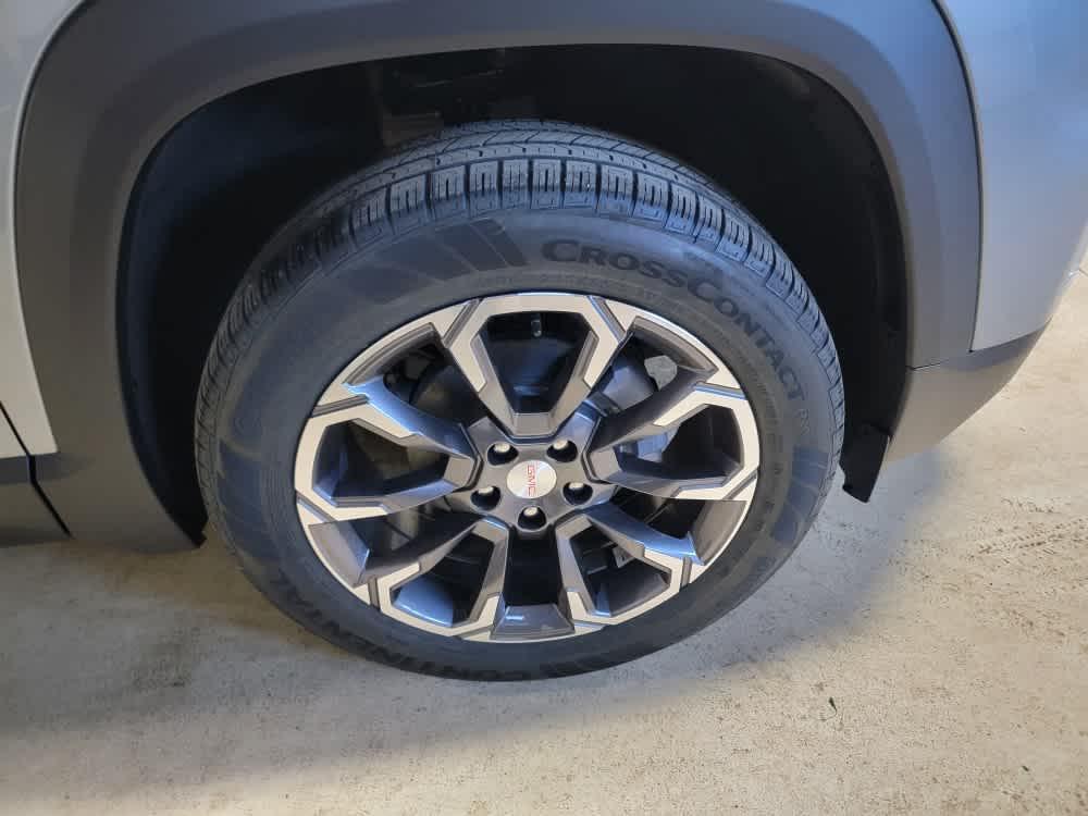 new 2026 GMC Terrain car, priced at $39,435