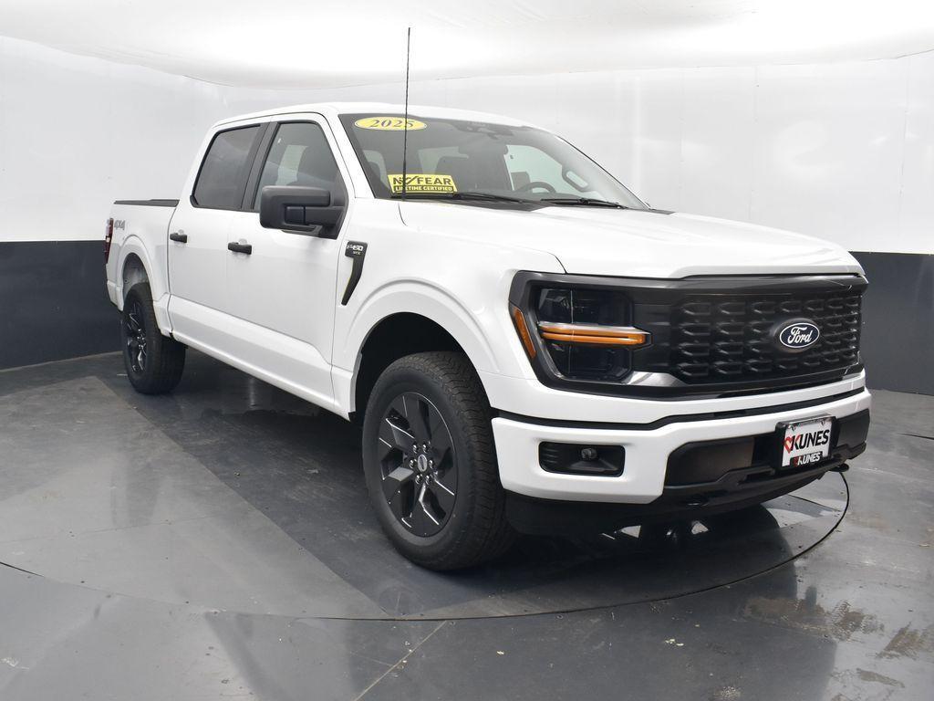 new 2025 Ford F-150 car, priced at $44,110