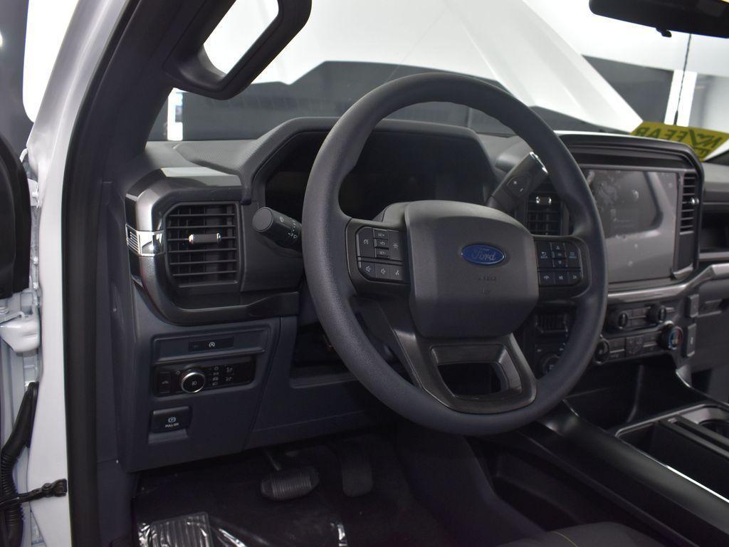 new 2025 Ford F-150 car, priced at $44,110