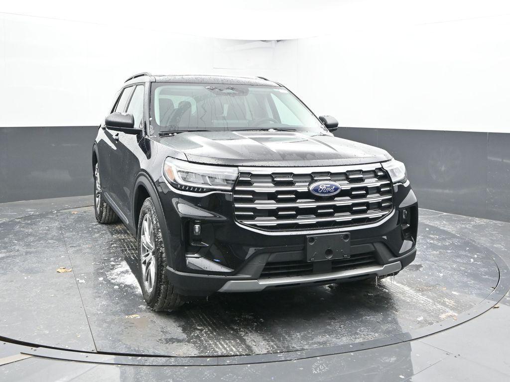new 2025 Ford Explorer car, priced at $46,680