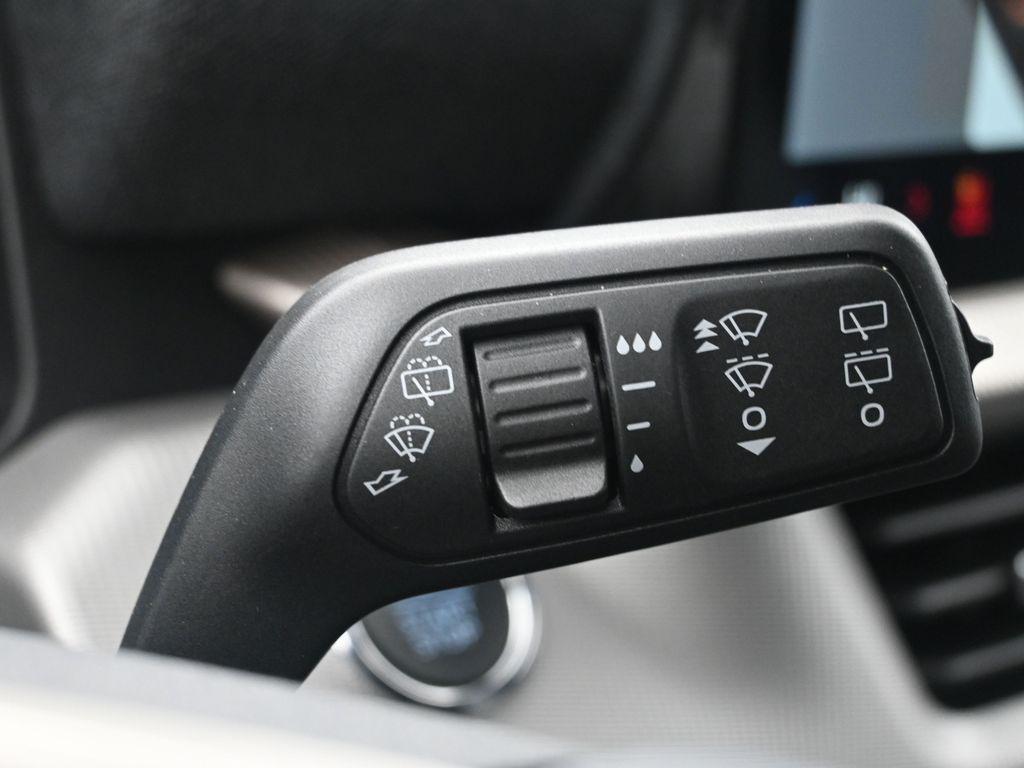 new 2025 Ford Explorer car, priced at $46,680