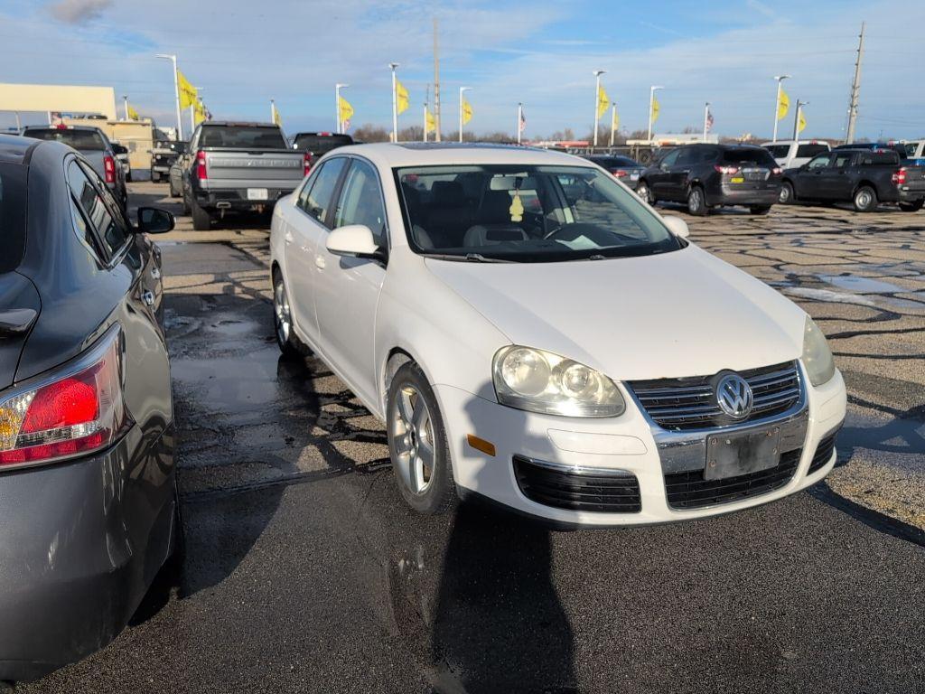 used 2009 Volkswagen Jetta car, priced at $5,726