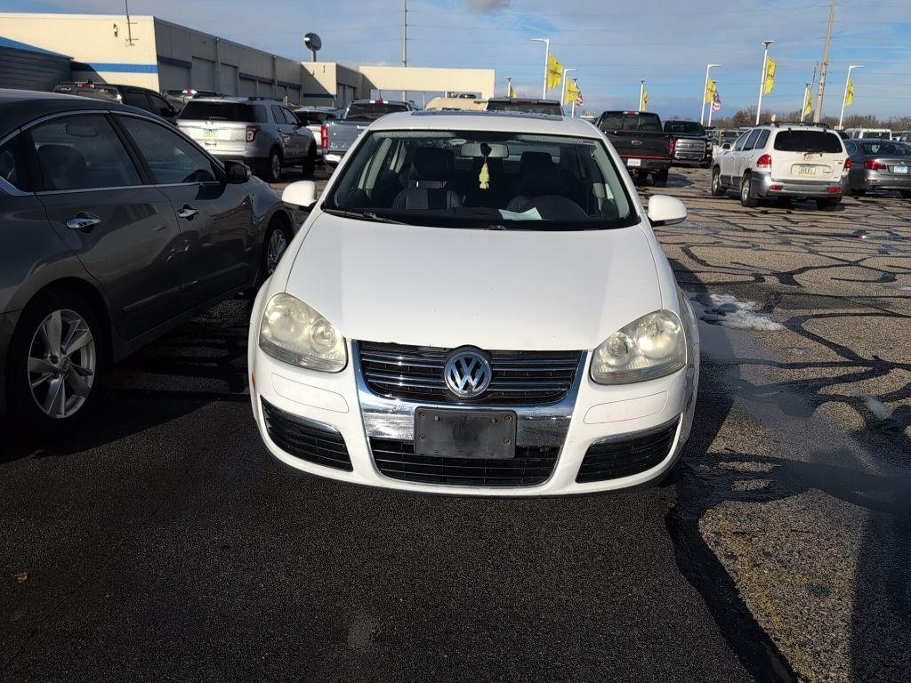 used 2009 Volkswagen Jetta car, priced at $5,726