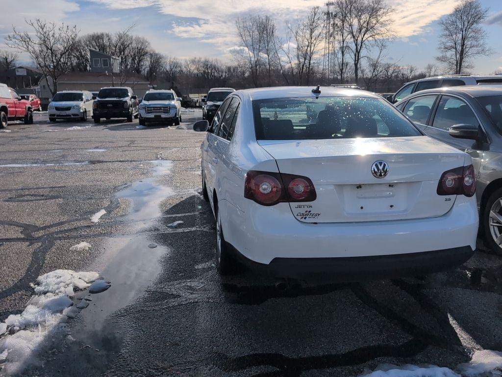 used 2009 Volkswagen Jetta car, priced at $5,726