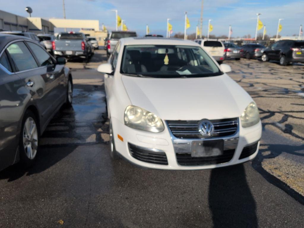 used 2009 Volkswagen Jetta car, priced at $5,726