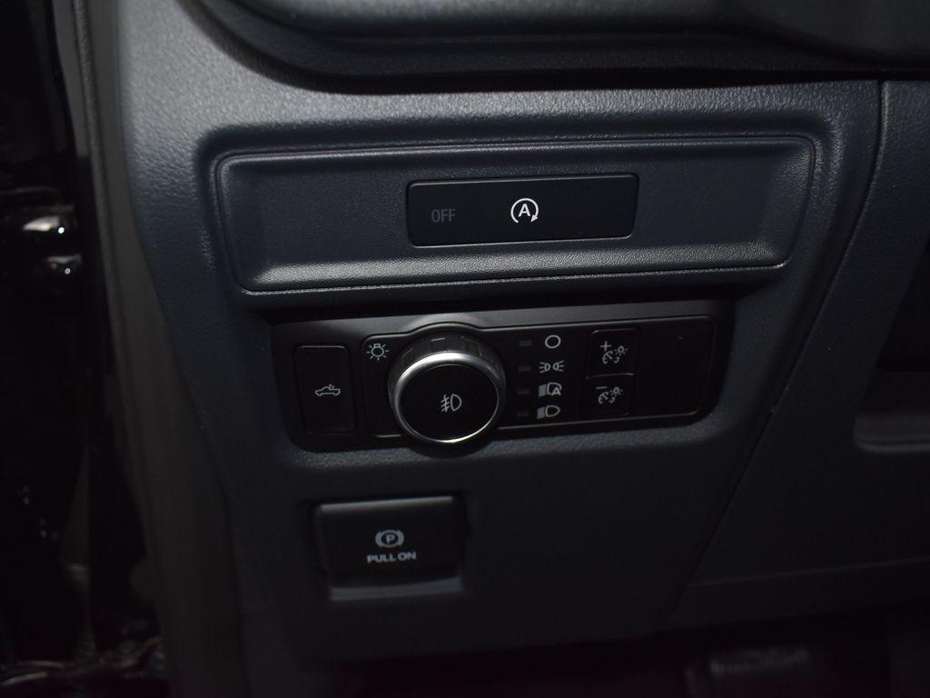 new 2025 Ford F-150 car, priced at $44,110