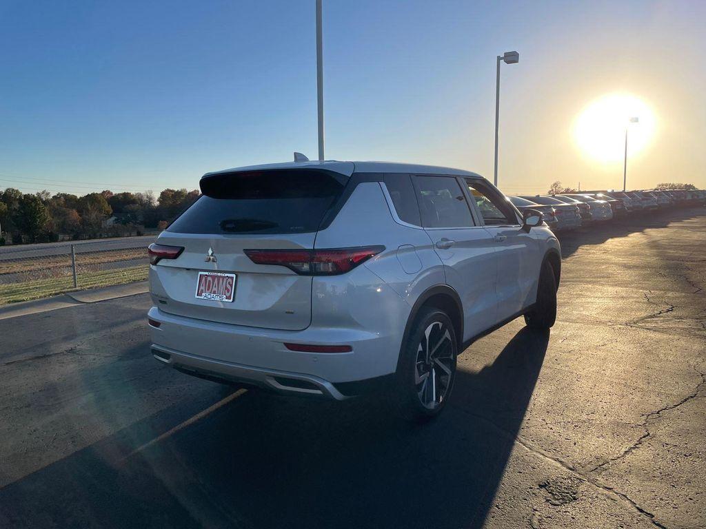 used 2023 Mitsubishi Outlander car, priced at $24,315