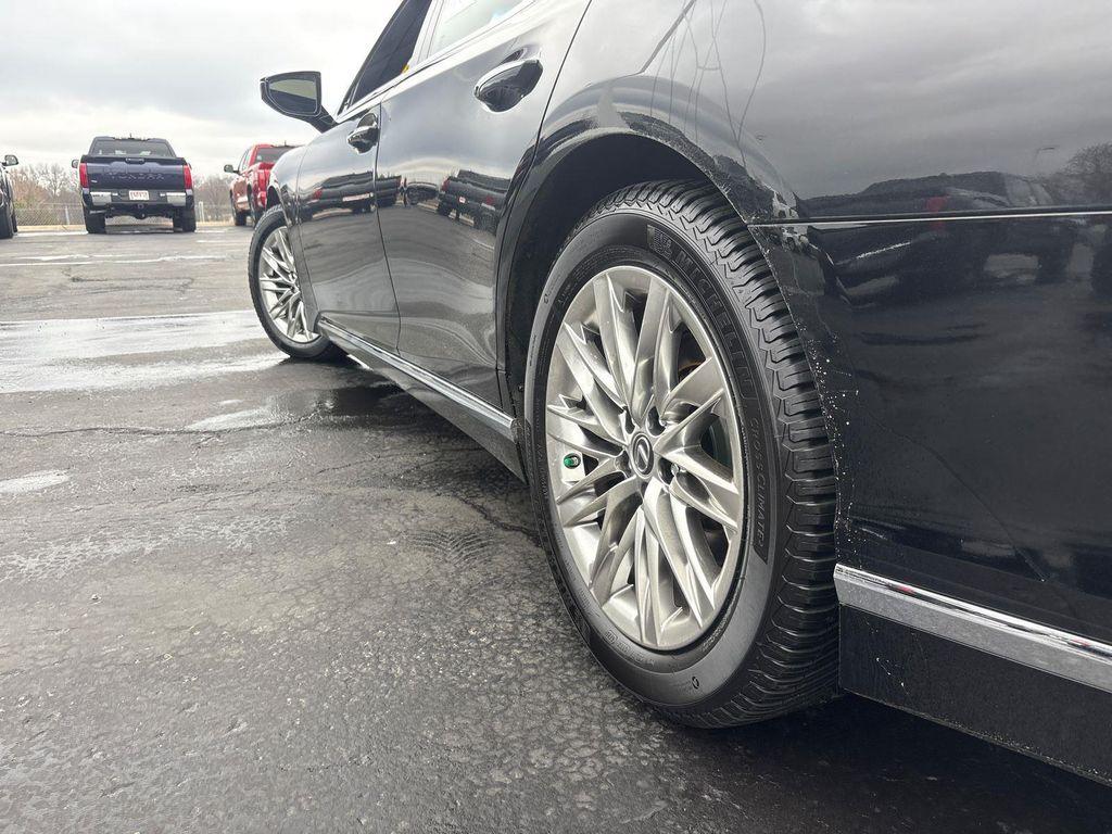 used 2021 Lexus LS 500 car, priced at $45,915