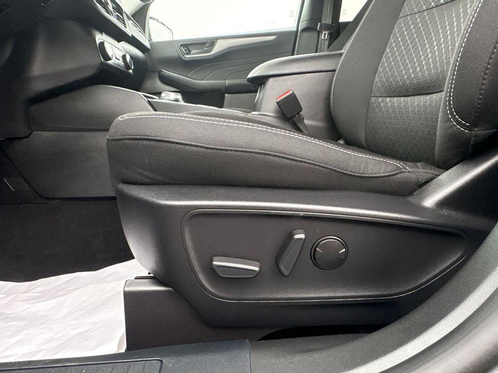 used 2024 Ford Escape car, priced at $21,915