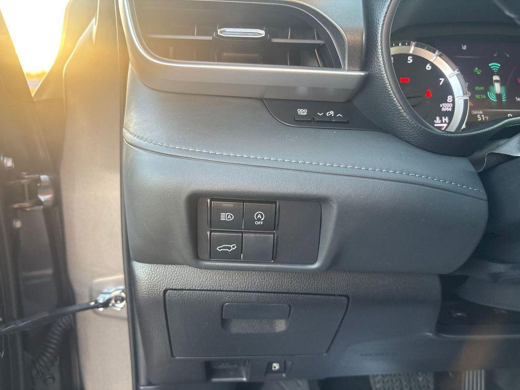 used 2023 Toyota Highlander car, priced at $34,915