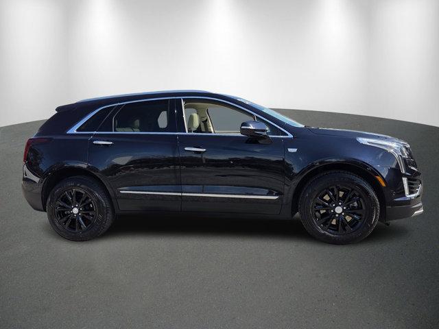 used 2021 Cadillac XT5 car, priced at $26,999