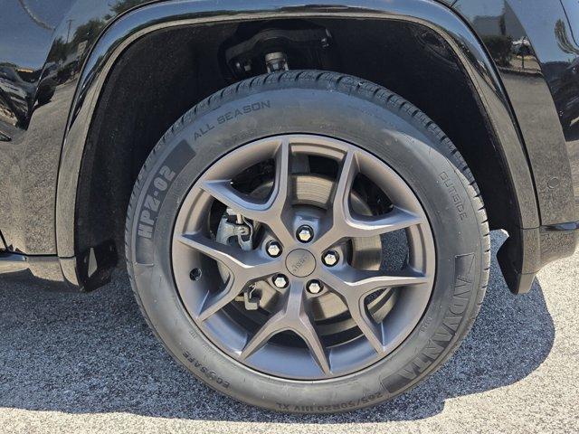used 2021 Jeep Grand Cherokee car, priced at $28,147