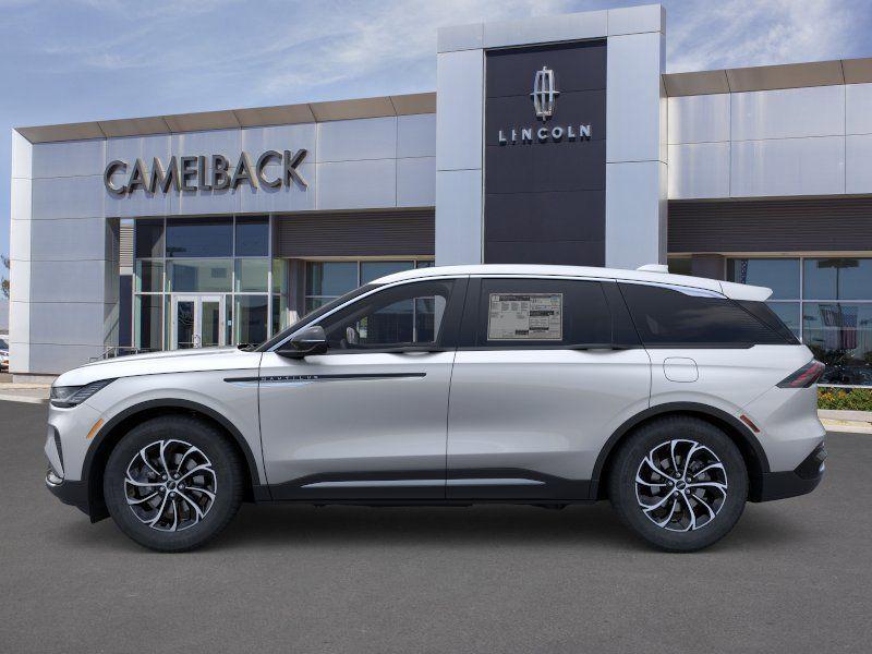 new 2026 Lincoln Nautilus car, priced at $54,456