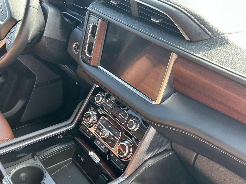 used 2023 GMC Yukon XL car, priced at $73,995