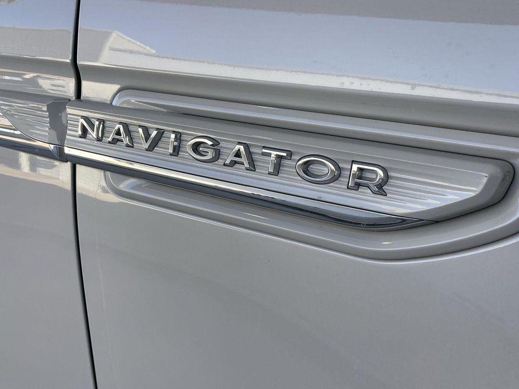 used 2024 Lincoln Navigator car, priced at $73,620