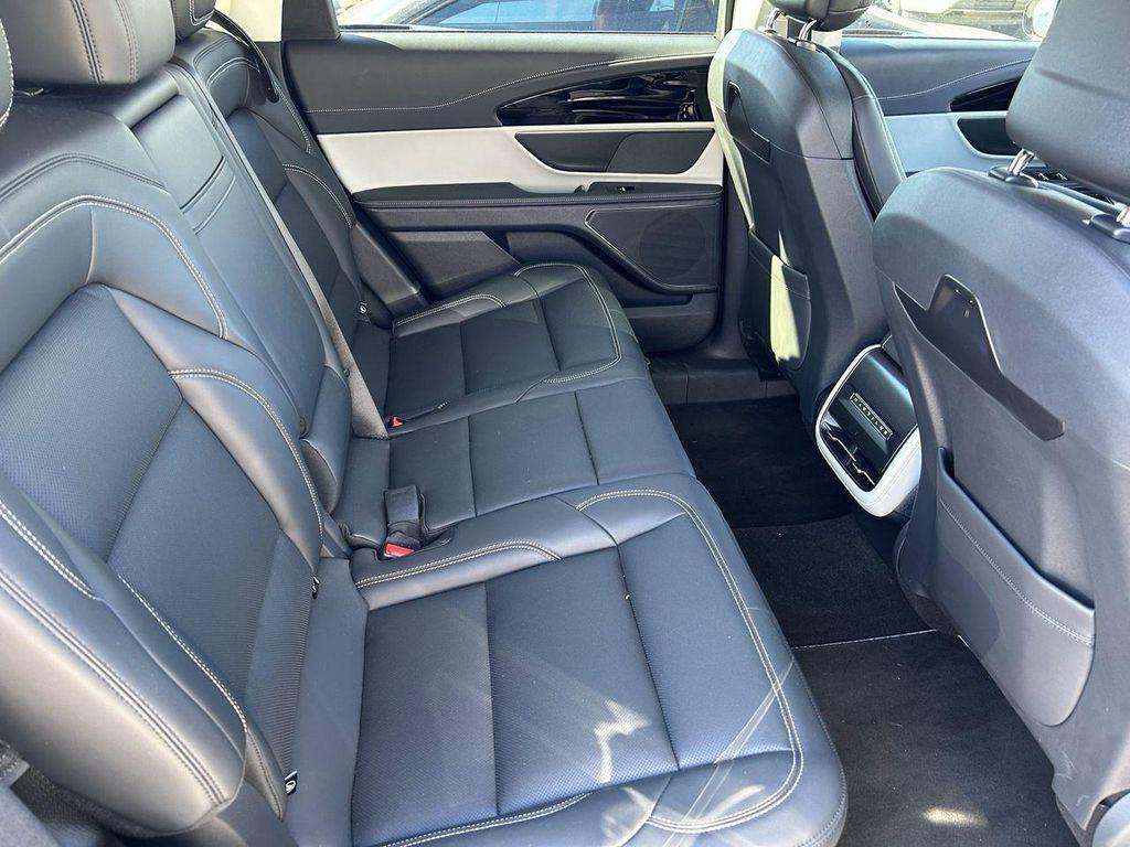 used 2024 Lincoln Nautilus car, priced at $47,030