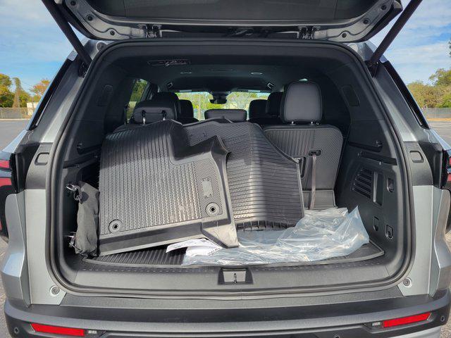 new 2026 Chevrolet Traverse car, priced at $46,438
