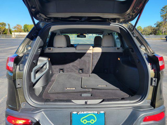 used 2016 Jeep Cherokee car, priced at $9,018