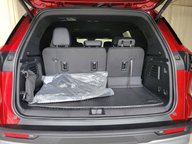 new 2026 Chevrolet Traverse car, priced at $46,833