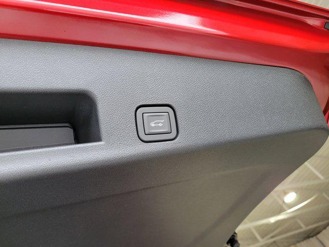 new 2026 Chevrolet Traverse car, priced at $46,833