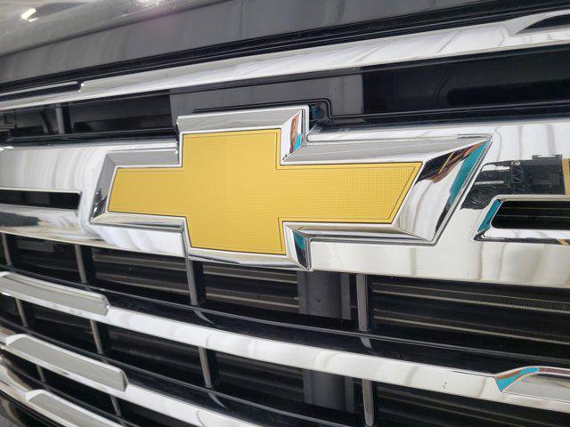 used 2024 Chevrolet Silverado 2500 car, priced at $53,239
