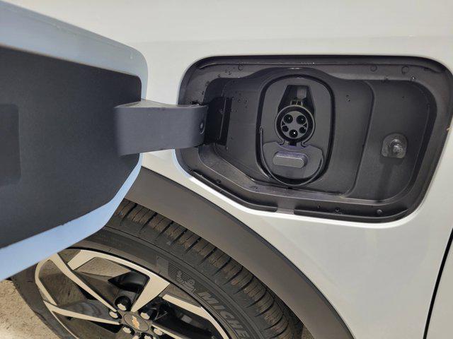 new 2026 Chevrolet Equinox EV car, priced at $37,763