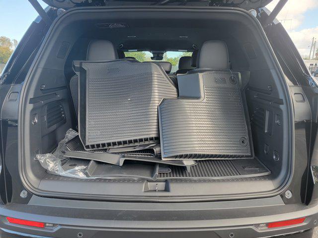new 2026 Chevrolet Traverse car, priced at $44,722
