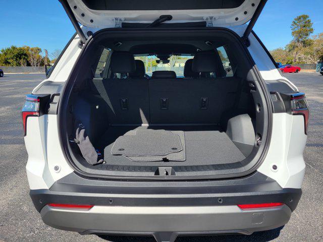 new 2026 Chevrolet Equinox car, priced at $34,783