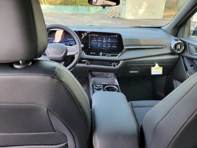 new 2026 Chevrolet Equinox car, priced at $32,642