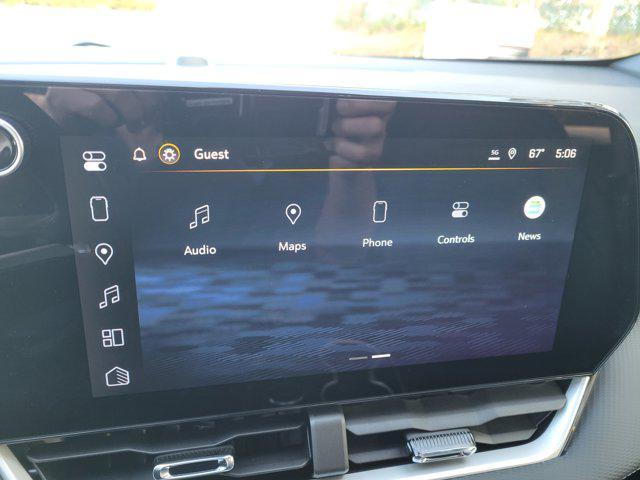 new 2026 Chevrolet Equinox car, priced at $32,642