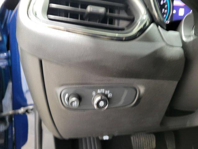 used 2023 Chevrolet Equinox car, priced at $20,814