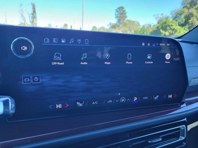 new 2026 Chevrolet Traverse car, priced at $53,467