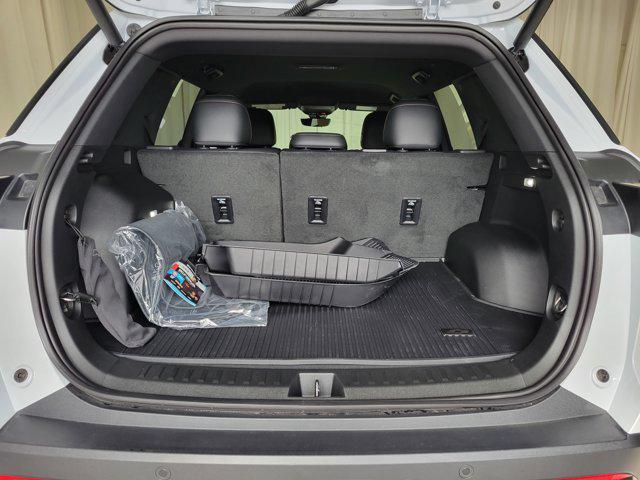 new 2026 Chevrolet Equinox car, priced at $37,353