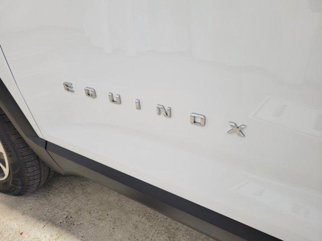 new 2026 Chevrolet Equinox car, priced at $33,502