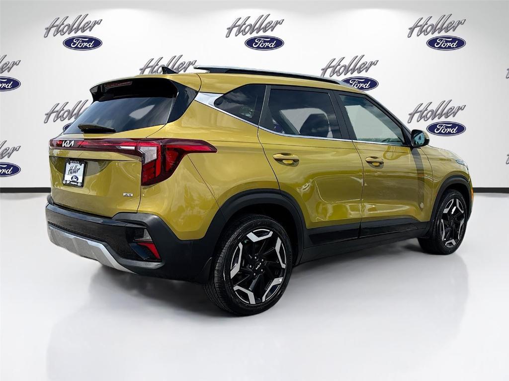 used 2024 Kia Seltos car, priced at $23,595