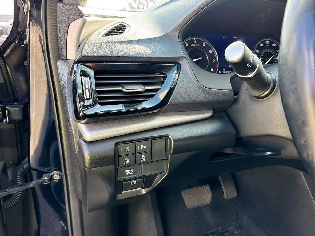 used 2020 Acura RDX car, priced at $23,093