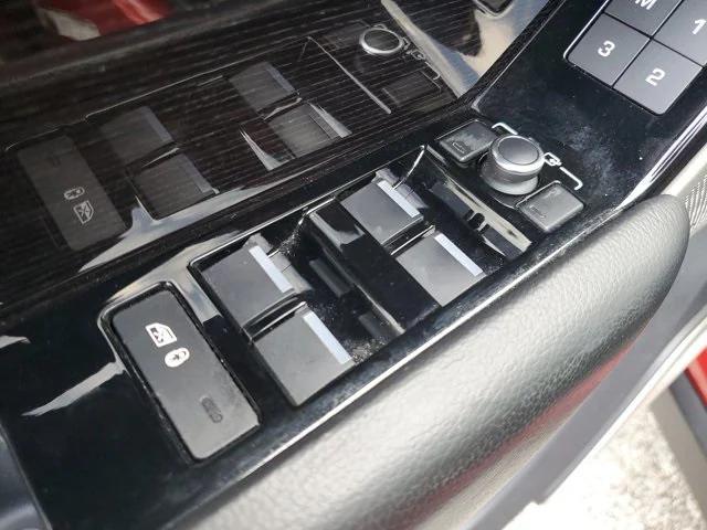 used 2019 Land Rover Range Rover Velar car, priced at $21,295