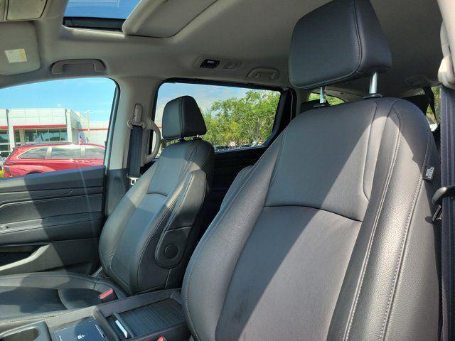 used 2025 Honda Odyssey car, priced at $34,895