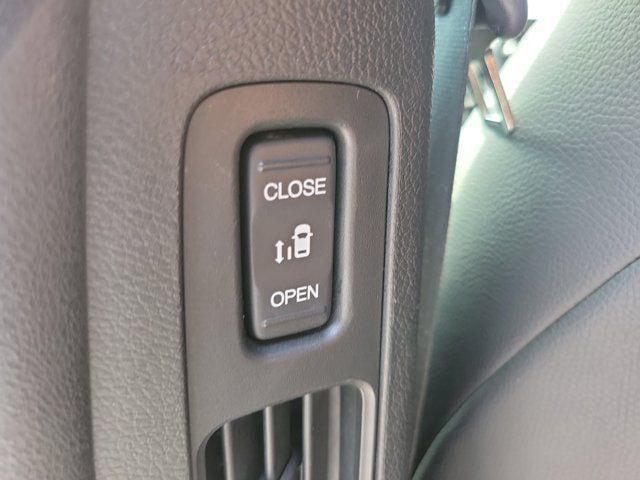 used 2025 Honda Odyssey car, priced at $34,895
