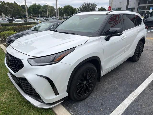 used 2026 Toyota Highlander car, priced at $47,995