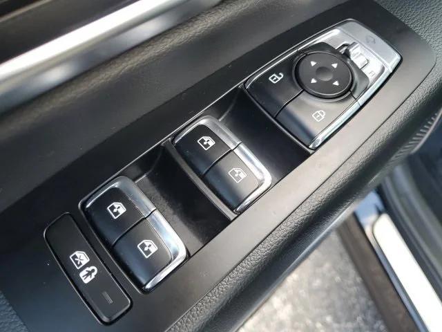 used 2025 Kia Telluride car, priced at $41,895