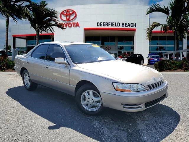 used 1994 Lexus ES 300 car, priced at $8,295