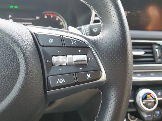 used 2023 Genesis G70 car, priced at $28,395