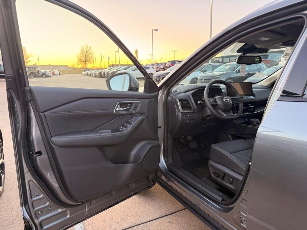 new 2026 Nissan Rogue car, priced at $39,570