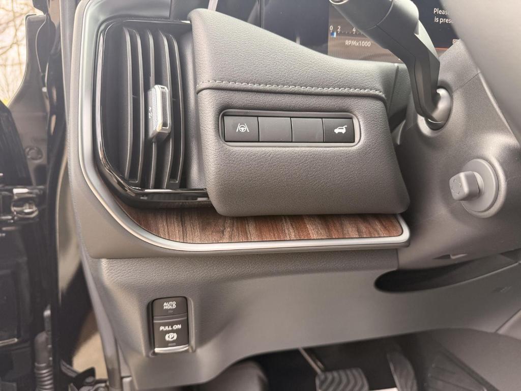new 2026 Nissan Armada car, priced at $67,078