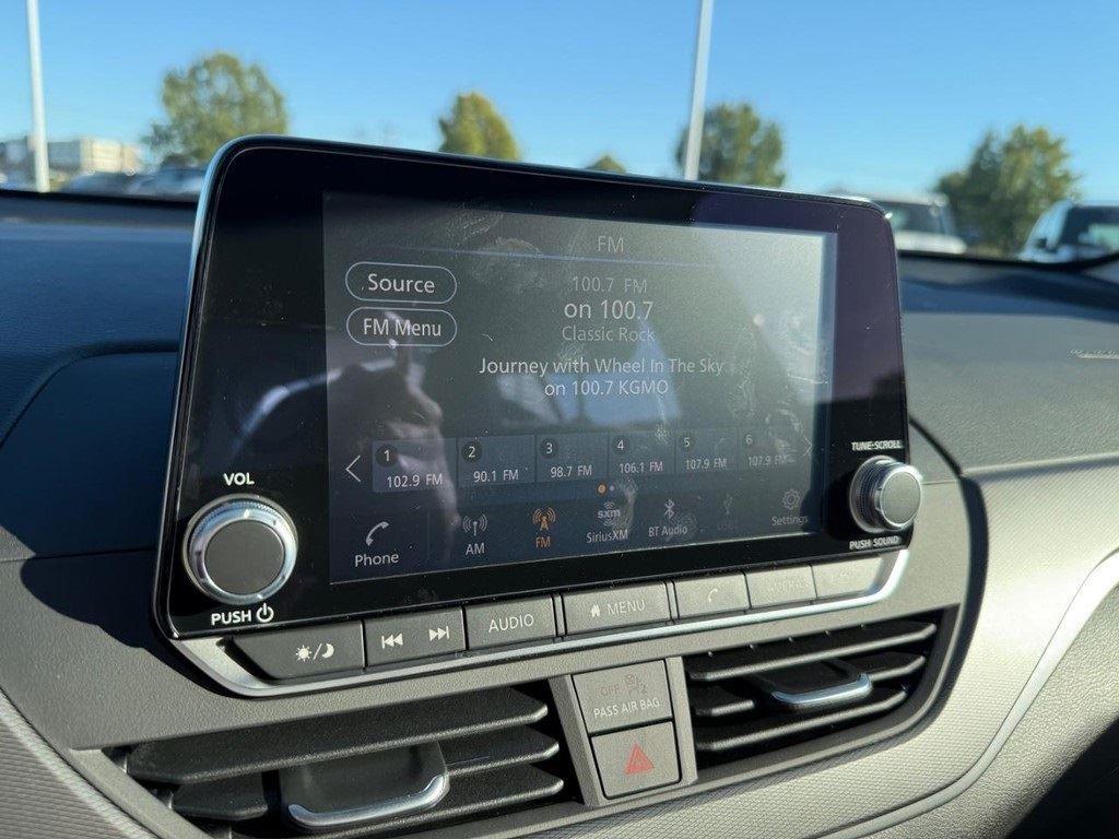 new 2025 Nissan Altima car, priced at $24,844